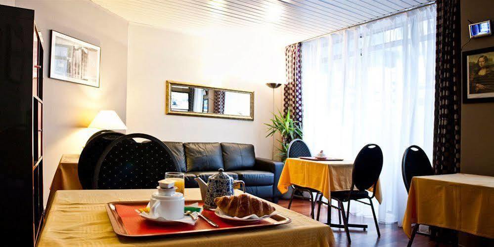Hotel Hippodrome Paryż Zewnętrze zdjęcie