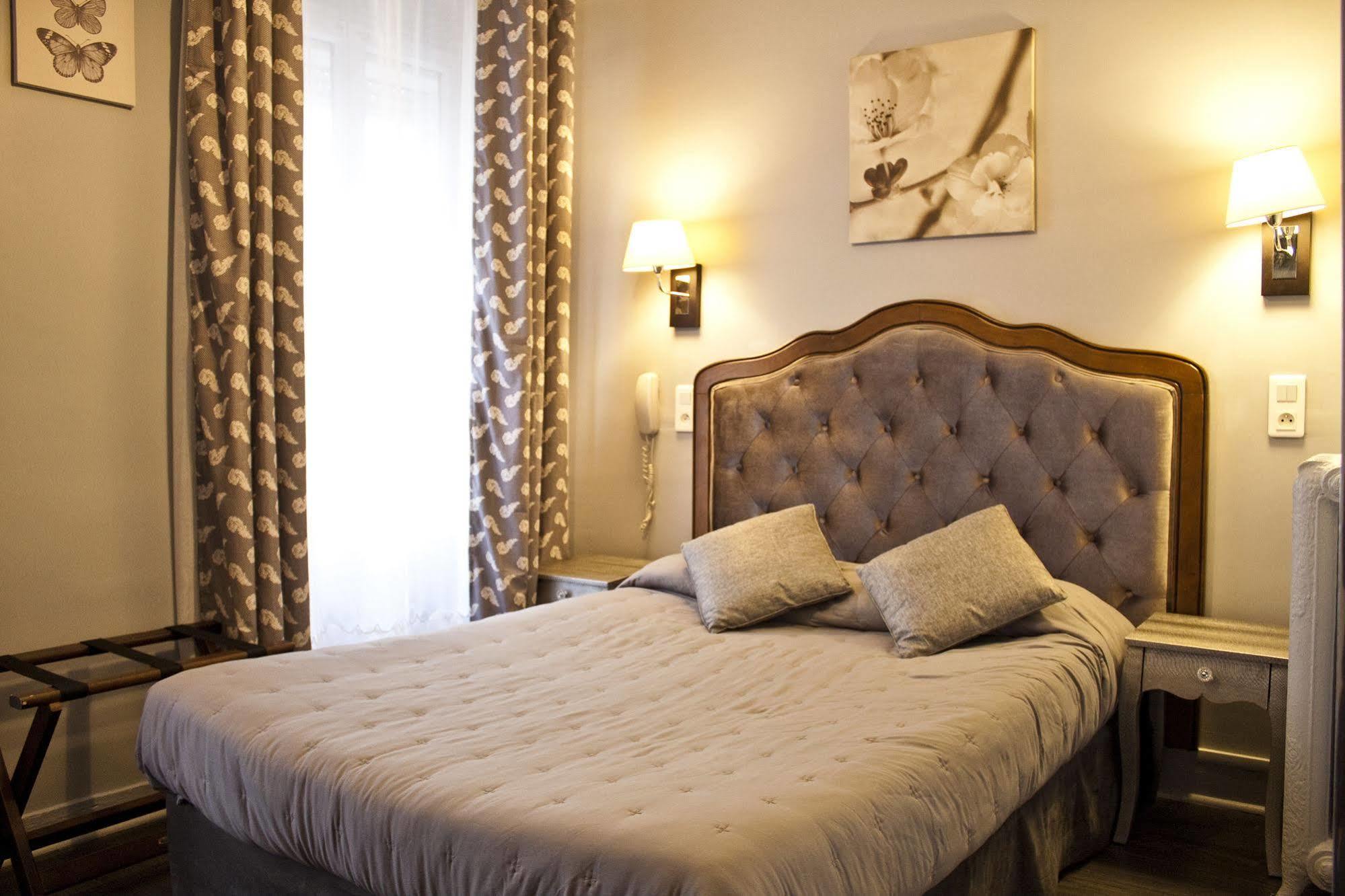 Hotel Hippodrome Paryż Zewnętrze zdjęcie