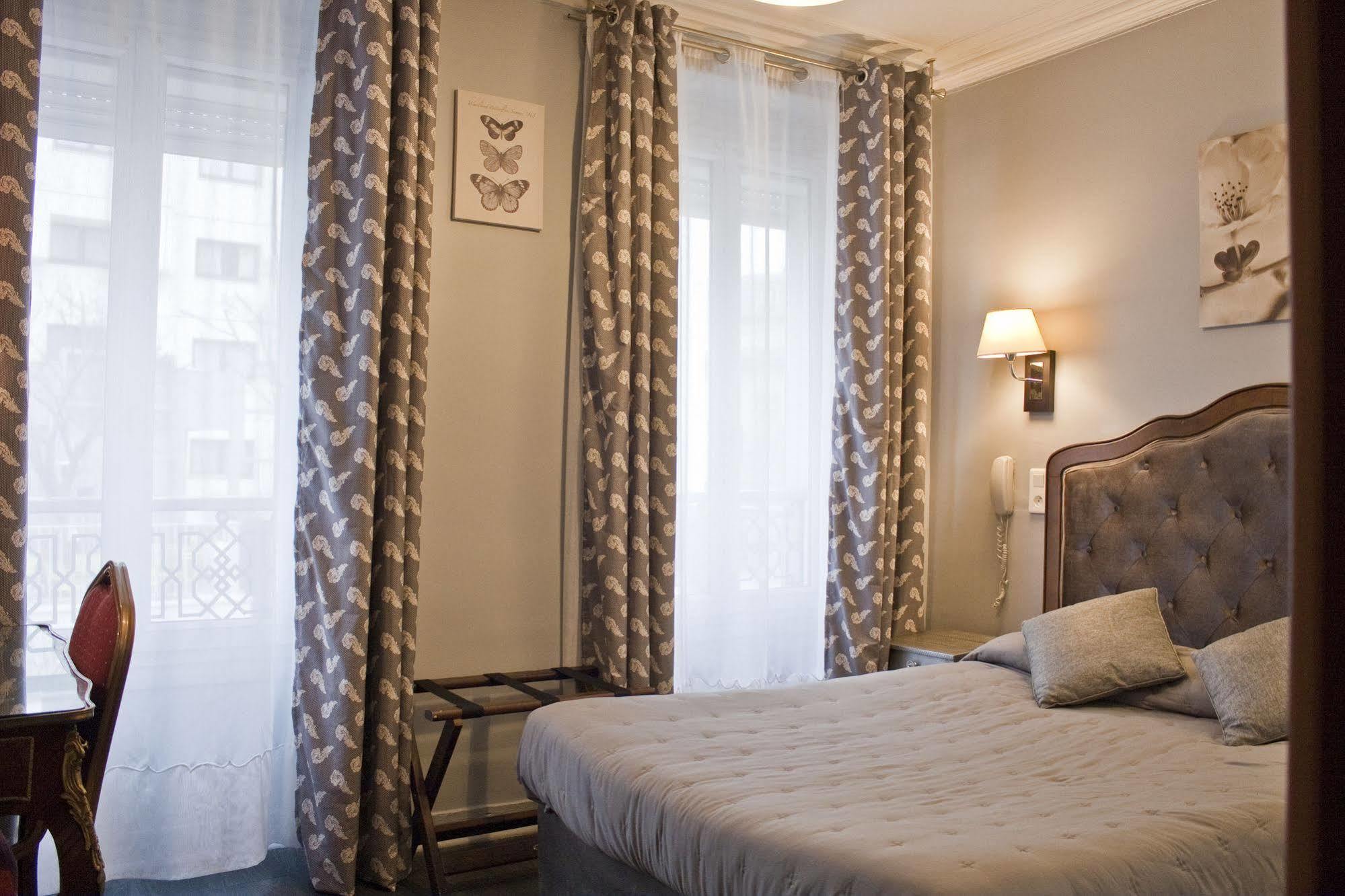 Hotel Hippodrome Paryż Zewnętrze zdjęcie
